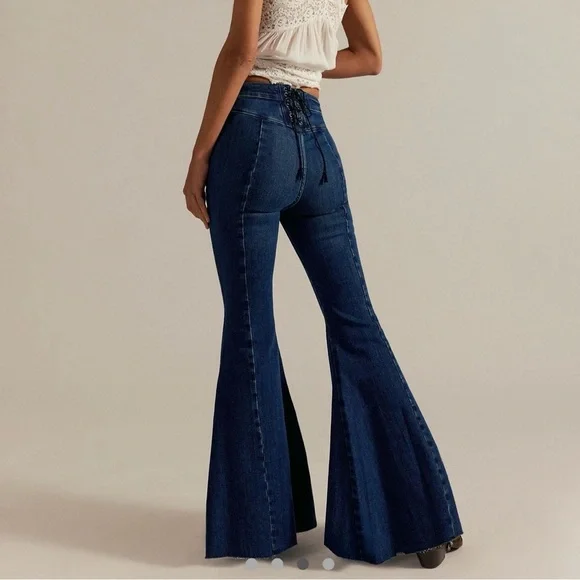 Free People We The Free CRVY Stretch High-Rise Lace-Up Flare Jeans Women’s Sz 27 - Picture 3 of 15